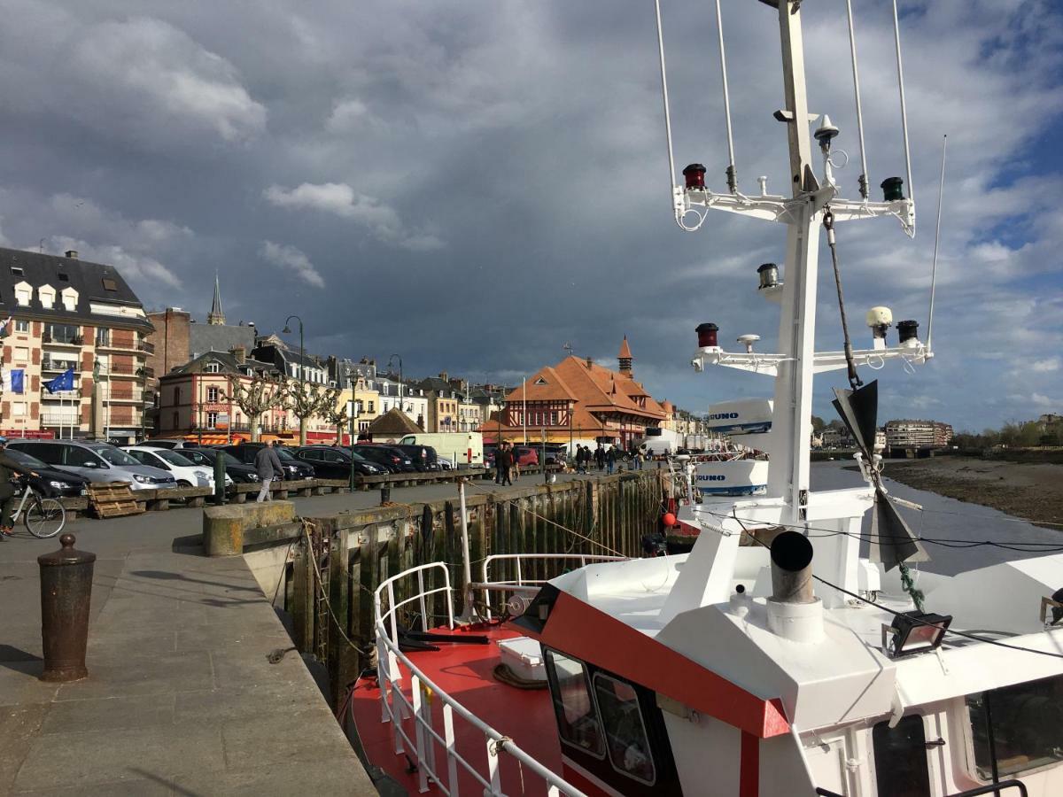L'Etoile De Trouville Ngoại thất bức ảnh